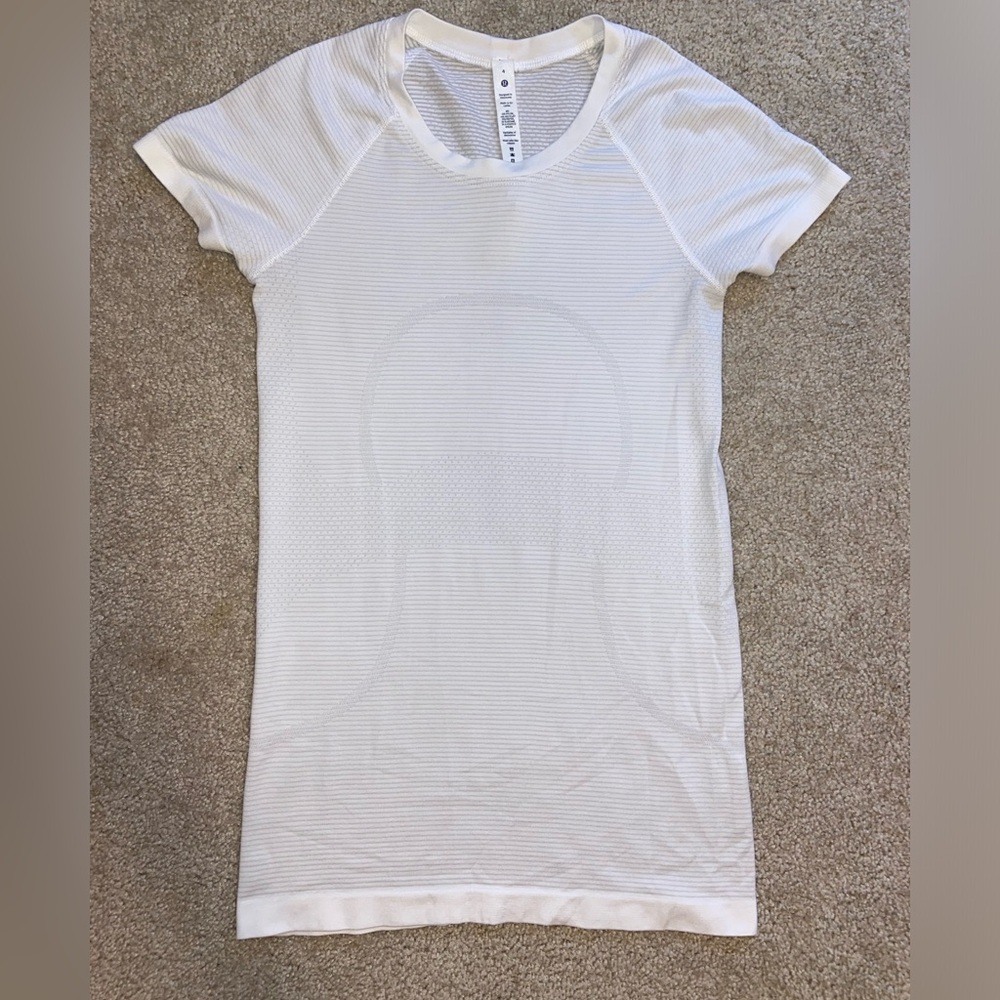 Lululemon White Short Sleeve Swiftly Tech